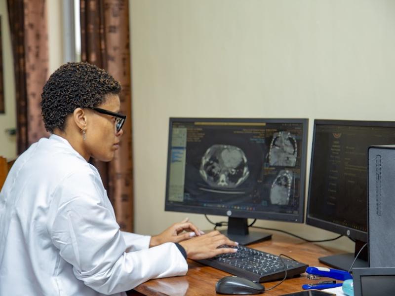 Diagnostics & Imaging